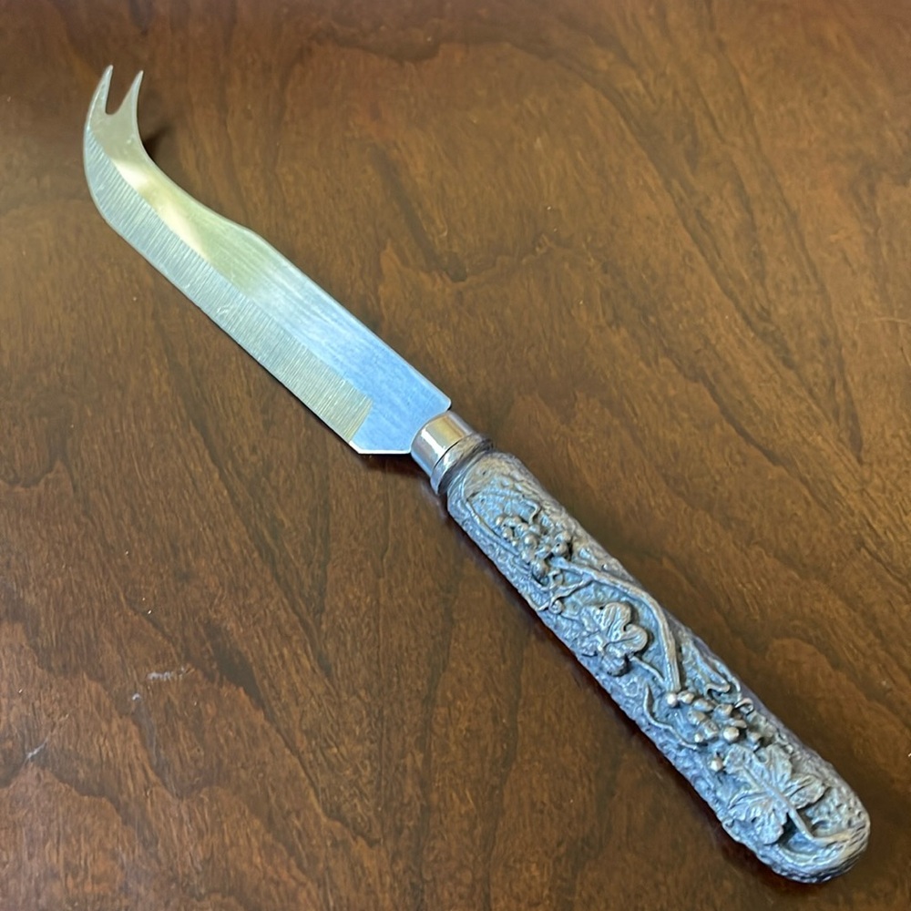 Pewter Handle Grape design Cheese Knife spreader & server